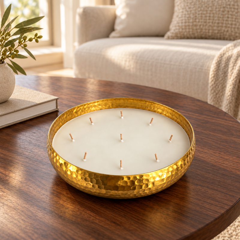 25cm Gold Hammered Bowl Candle – Apple & Cinnamon