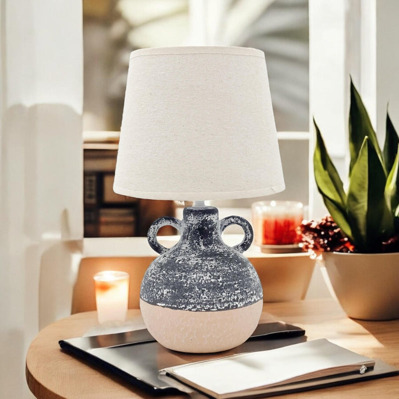 38X22X22CM TABLE LAMP 9" SHADE