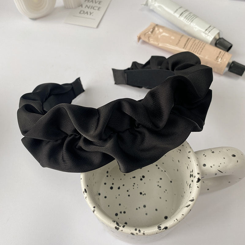 Black Large Intestine High-grade Satin Pleated Headband
