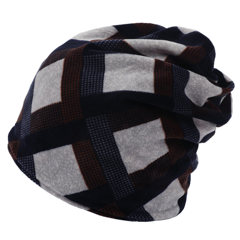 Double-layer Short-pile Bonnet With Multi-colored Plaid Pattern