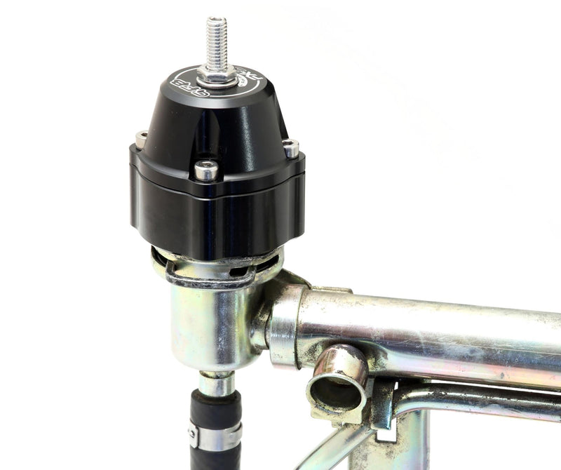 GFB 8051 FX-S FUEL PRESSURE REGULATOR (BOSCH RAIL MOUNT REPLACEMENT)