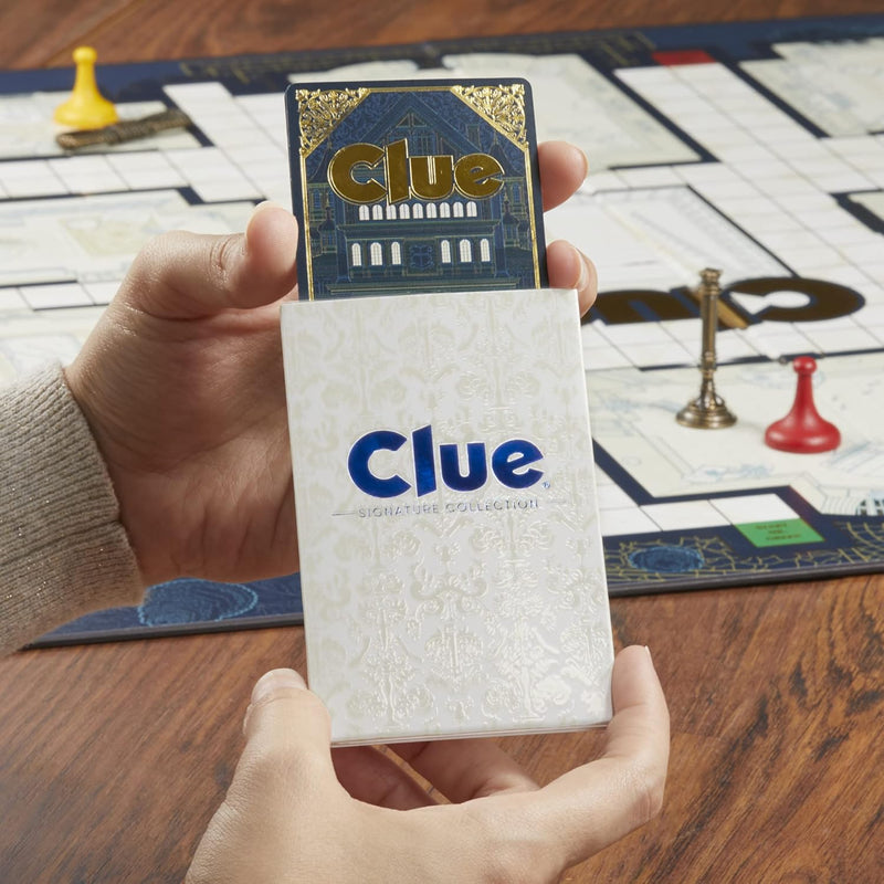 Hasbro Gaming CLUE Signature Collection