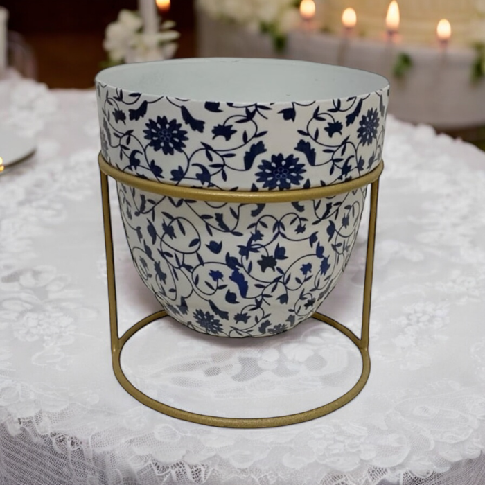 13CM PLANTER ON STAND