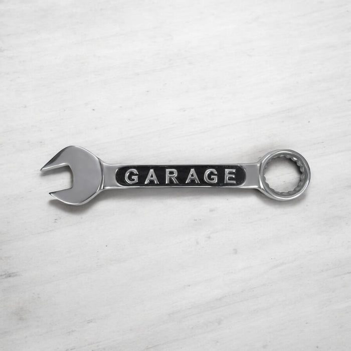 60CM ALUMINIUM SPANNER WALL PLAQUE