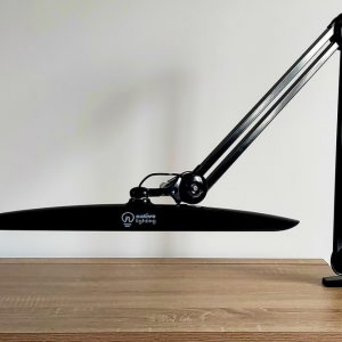 Onyx LED Professional Lamp