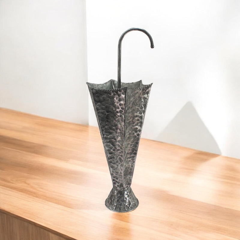 82CM METAL UMBRELLA STAND