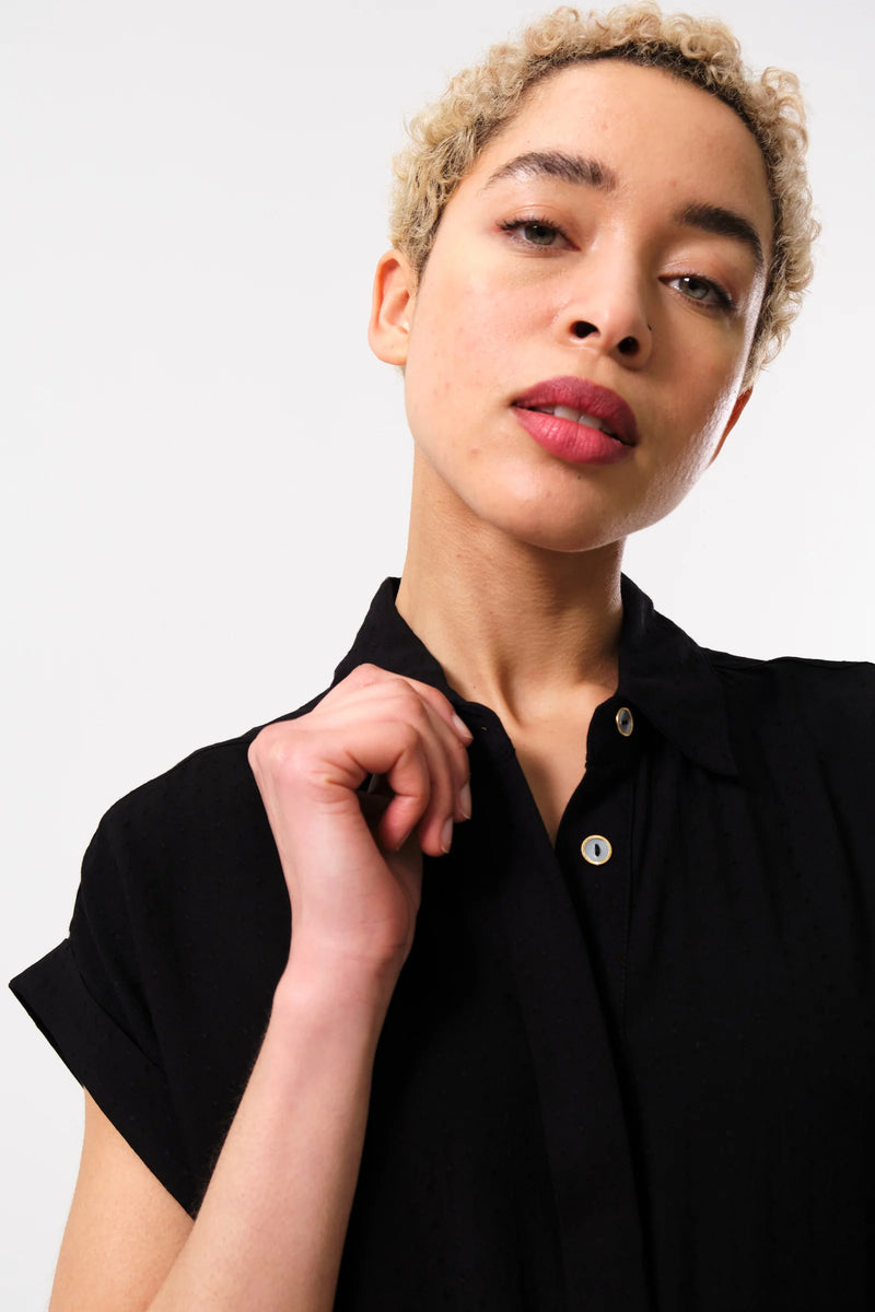 Abinaya Short Sleeved Shirt Black