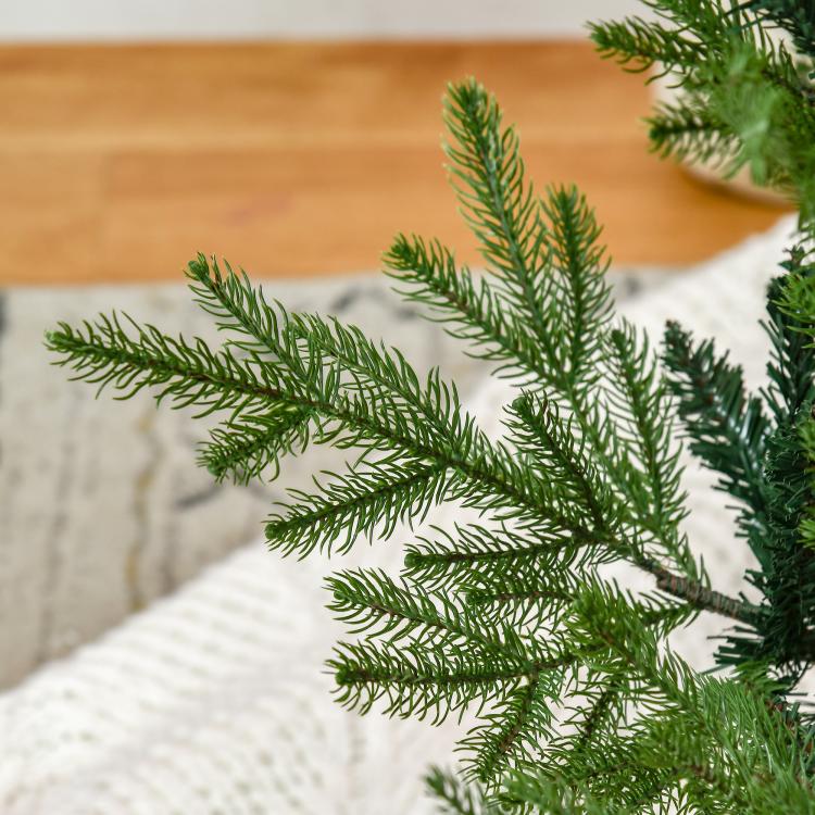 5ft Super Flocked Christmas Tree - Green/White