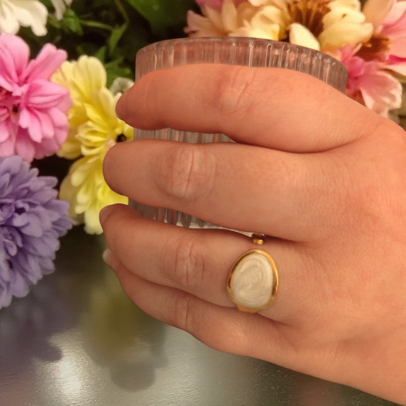 Sofia Disc Ring