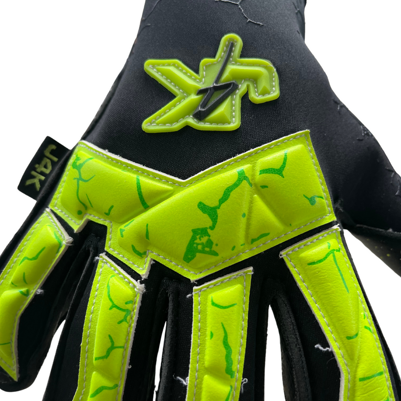 Bionic Premier Hybrid Cut! Goalkeeper Gloves