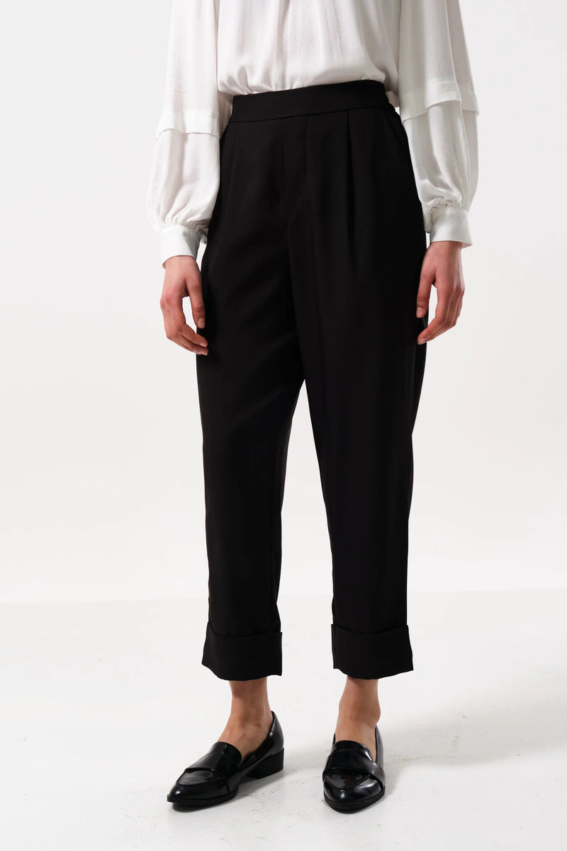 Bayeux Sustainable Satin Back Crepe Trouser - Black