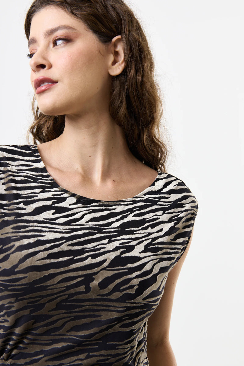 Beyla Zebra Devorie V-Back Midaxi Dress