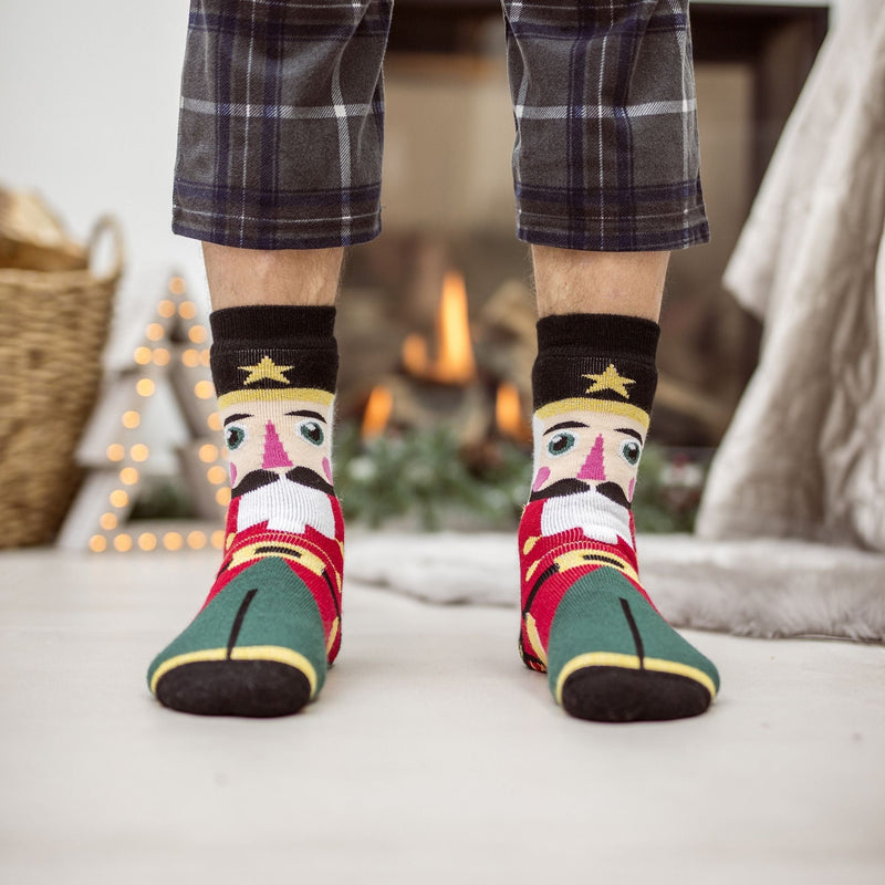 Mens / Ladies Thermal Christmas Non Slip Slipper Socks with Grippers