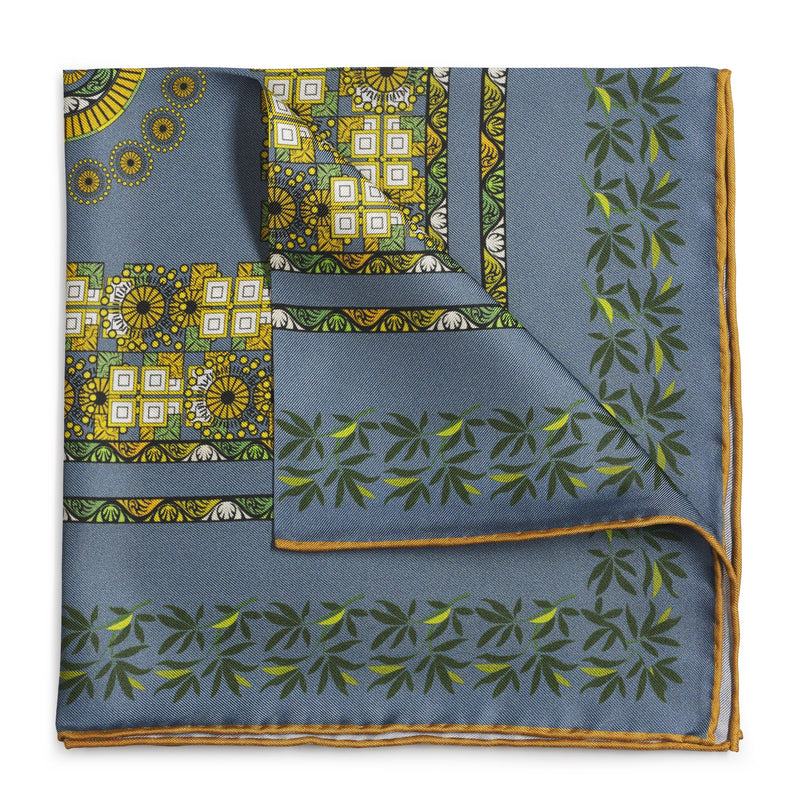 Criterion Bar Sunburst Pocket Square
