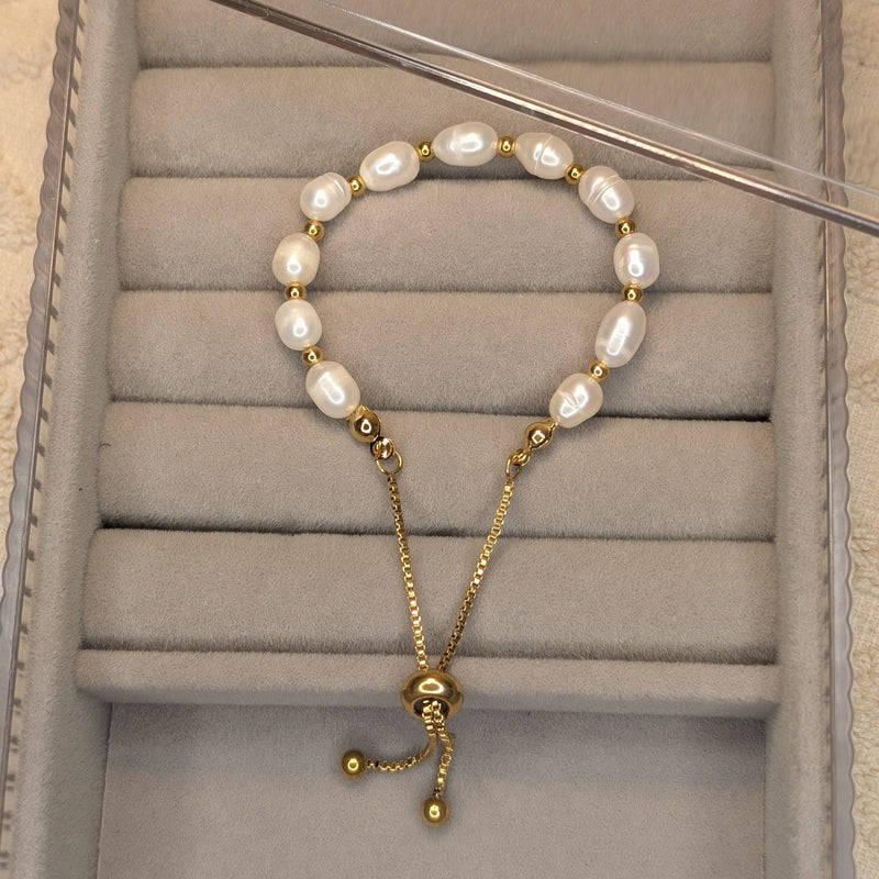 Beach Pearl Bolo Bracelet