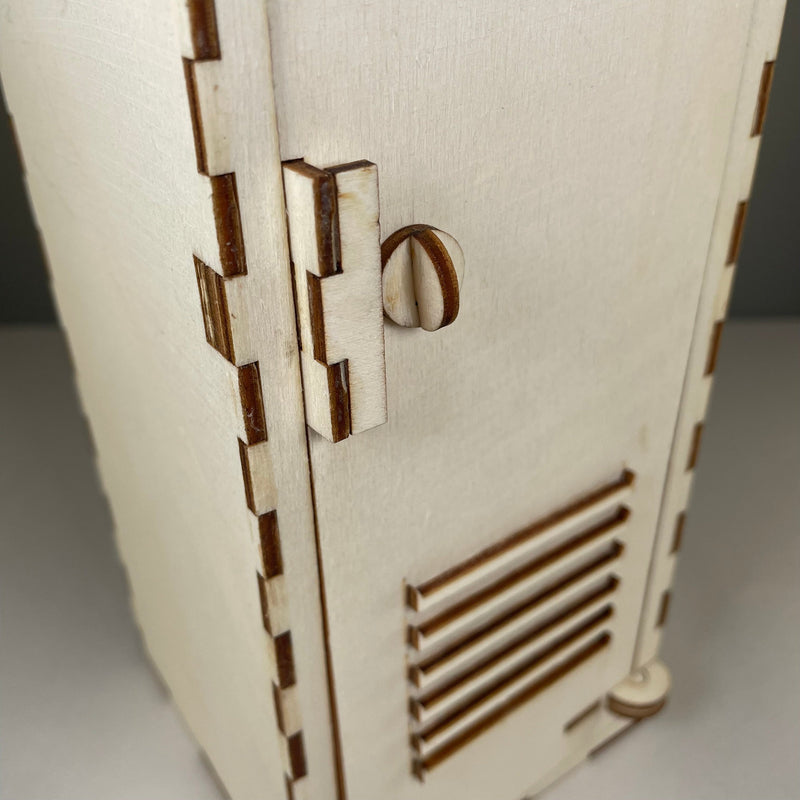 School Locker - Flatpack Model Kit