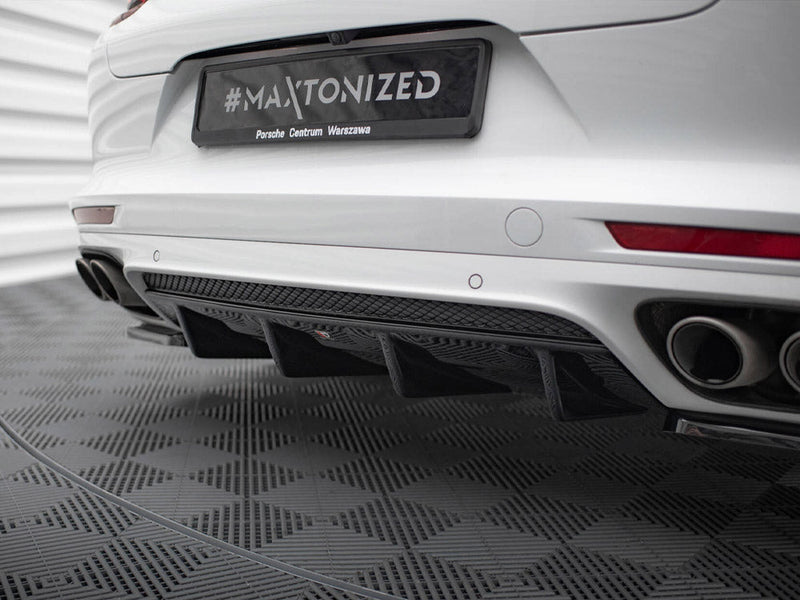 Maxton Design - REAR VALANCE PORSCHE PANAMERA TURBO 971 (2016-)