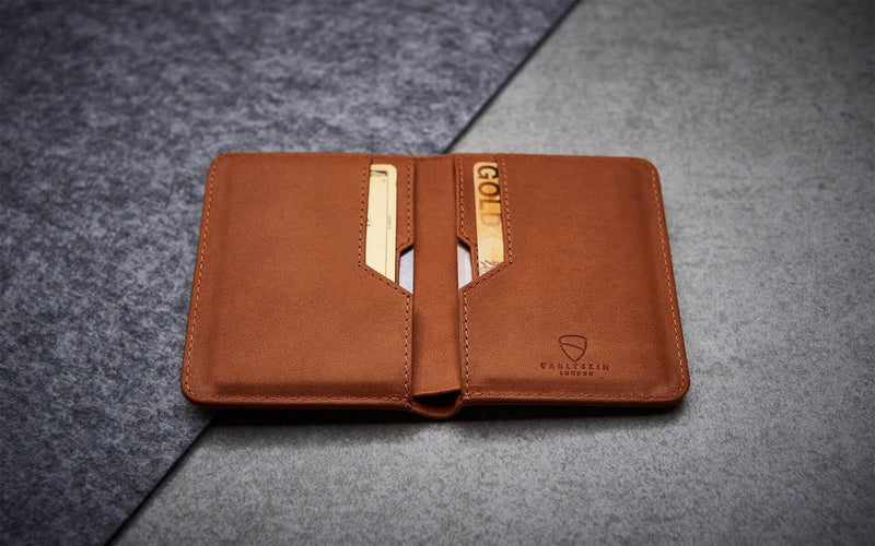 VAULTSKIN CITY CARD WALLET WITH RFID BLOCKING (COGNAC)