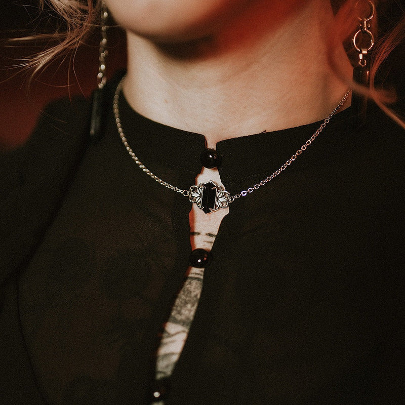 Repent Medieval Black Gemstone Choker Necklace