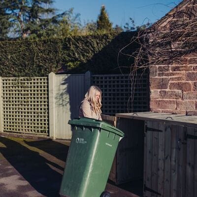 Churnet Valley Deluxe Triple Bin Store