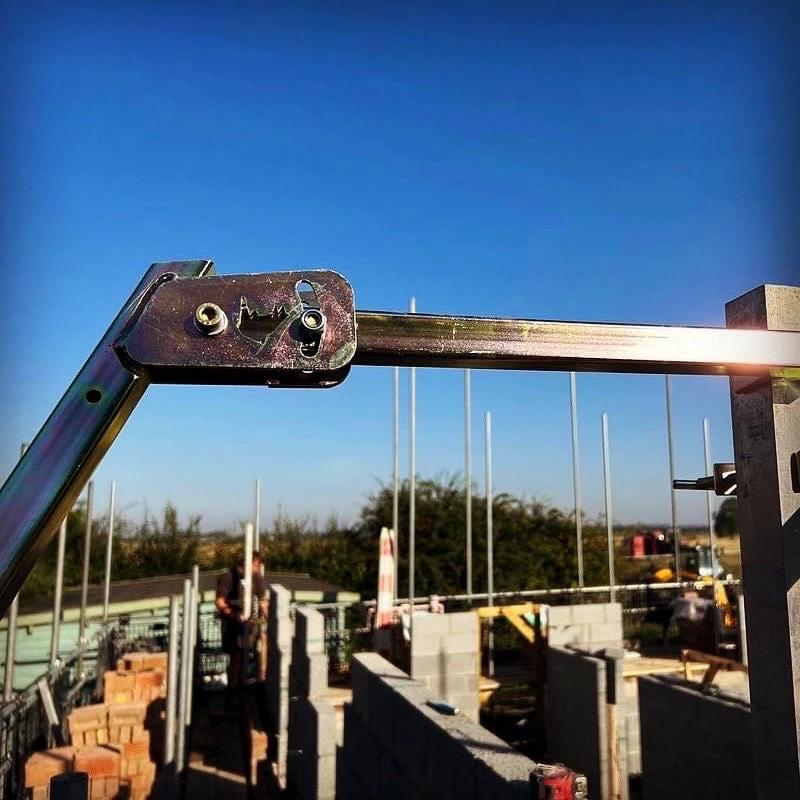 Adjustable Profile Outrigger / Stabiliser (2 legs)