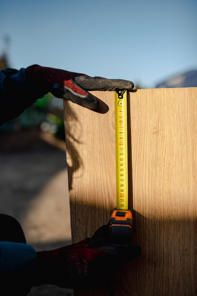 Snap Tape Measure 25mm Wide with Belt Clip (5m-10m)
