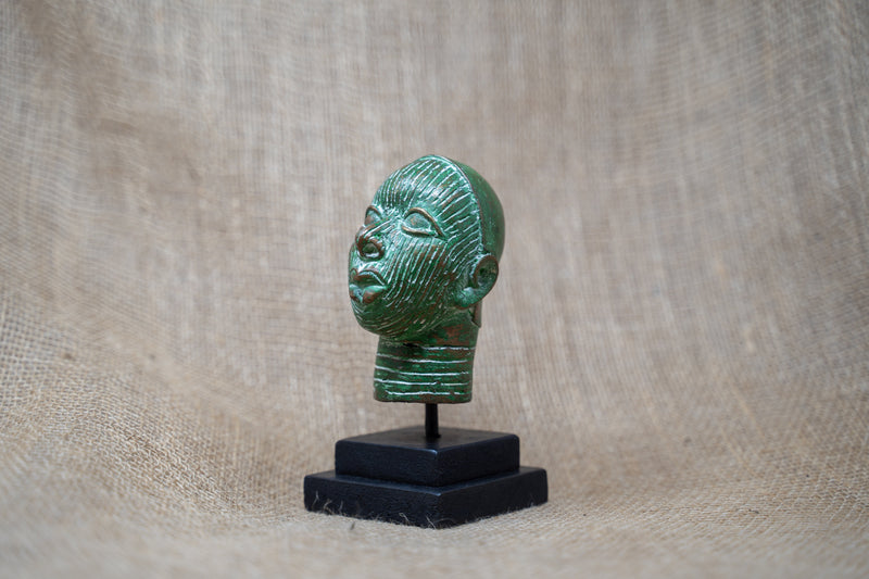 Benin Bronze Head - 37.2