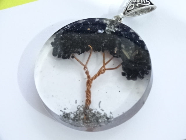 Various 'Orgonite Power Pendants'