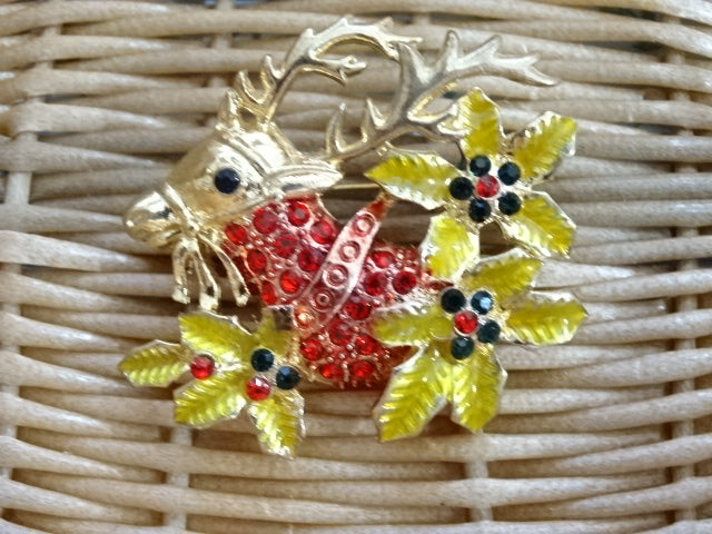 Various Styles / Designs Festive Brooches