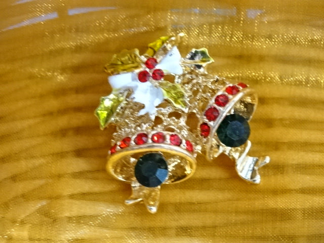 Various Styles / Designs Festive Brooches