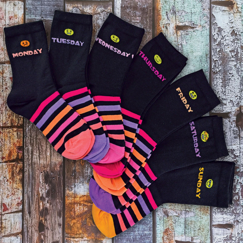 7 Pack Kids Novelty Days of The Week Socks Ideal for School