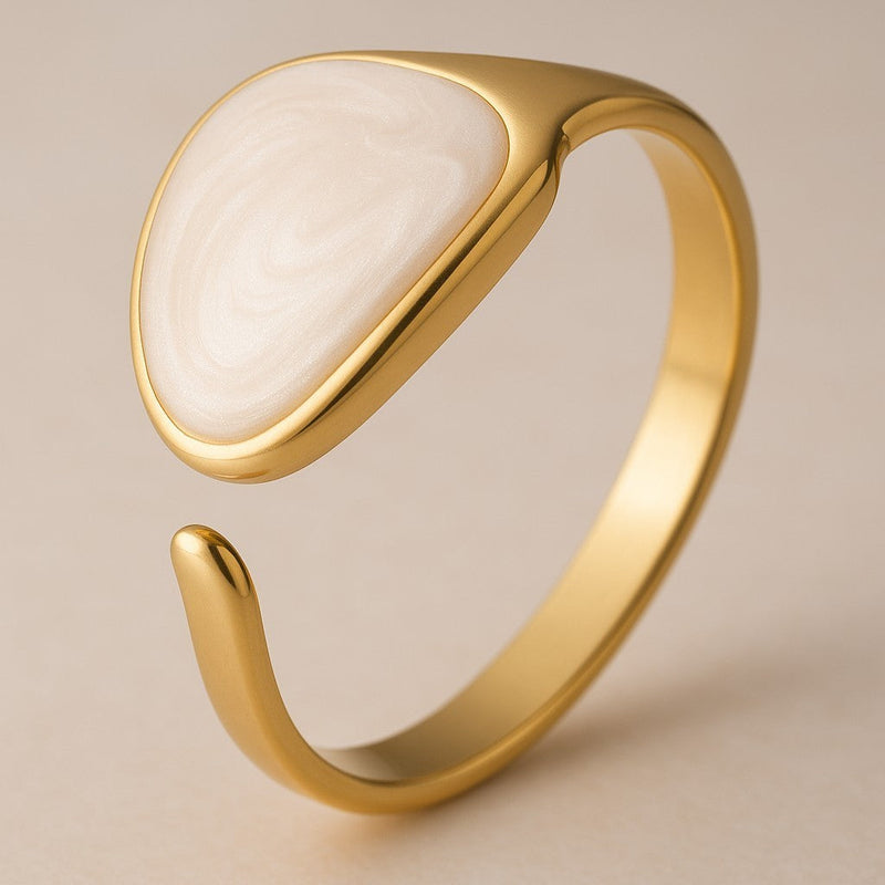 Sofia Disc Ring
