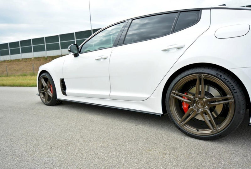 Maxton Design - SIDE SKIRTS DIFFUSERS KIA STINGER GT (2017-2023)
