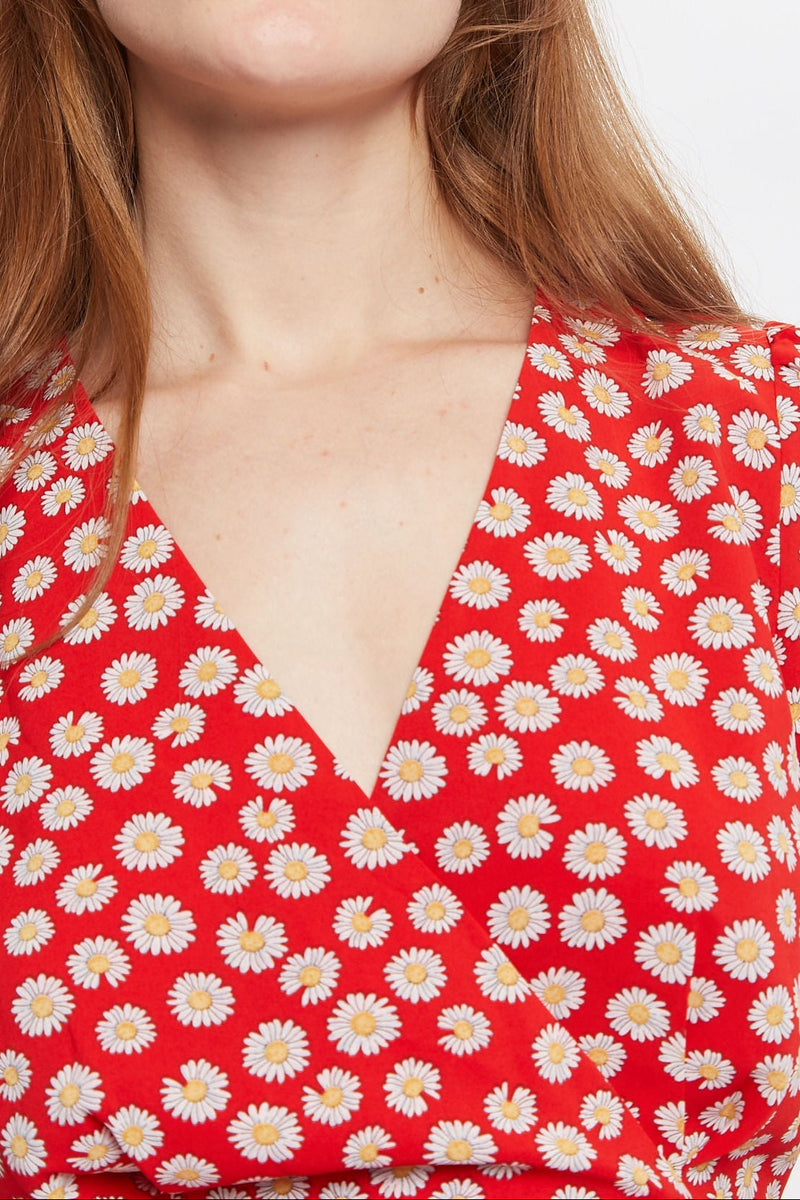Louche Emin Daisy Dancer Print Short Sleeve Tie Midi Dress - Red