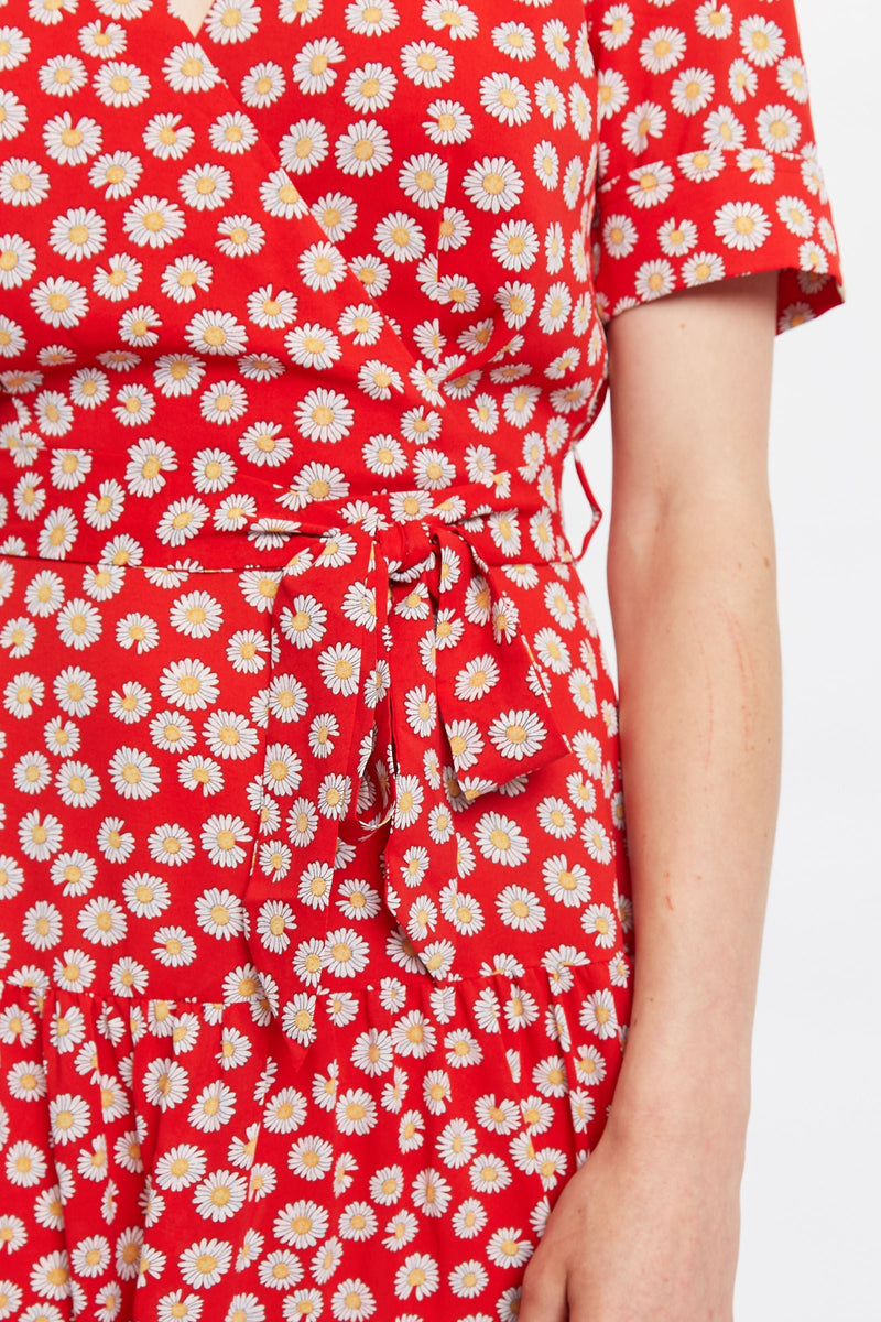 Louche Emin Daisy Dancer Print Short Sleeve Tie Midi Dress - Red