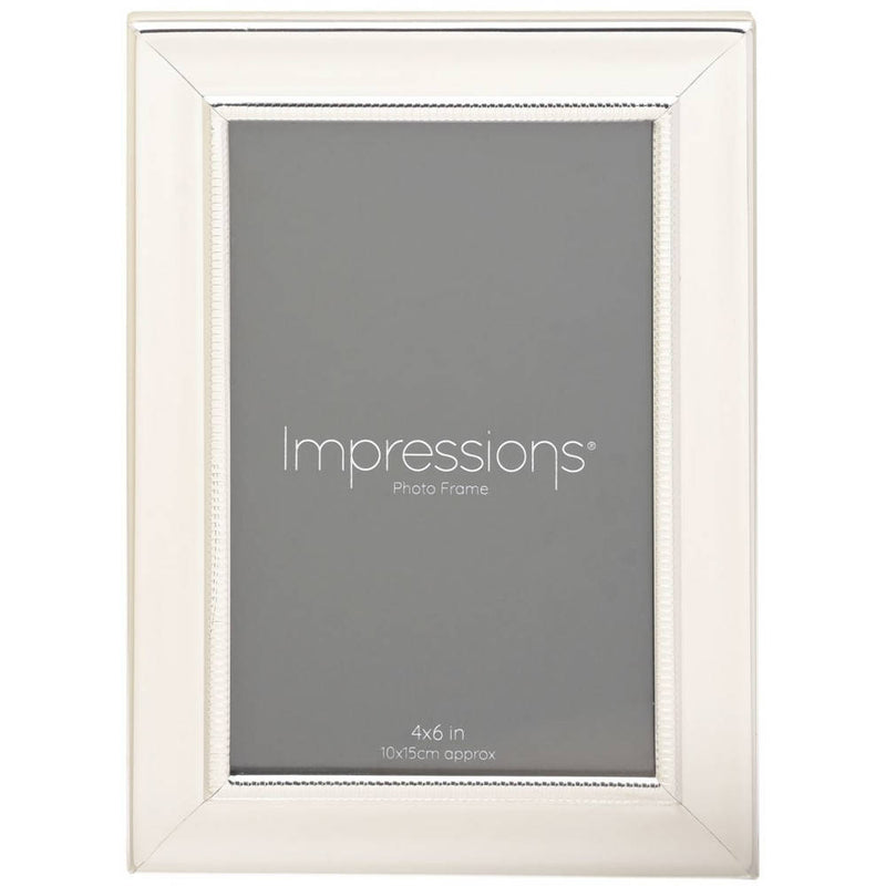 IMPRESSIONS® Silver-Plated Scalloped Photo Frame with Beaded Border – Gift Frame