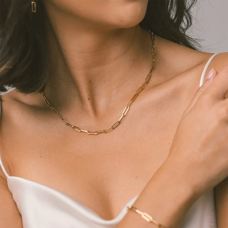 Daisy Paperclip Chain