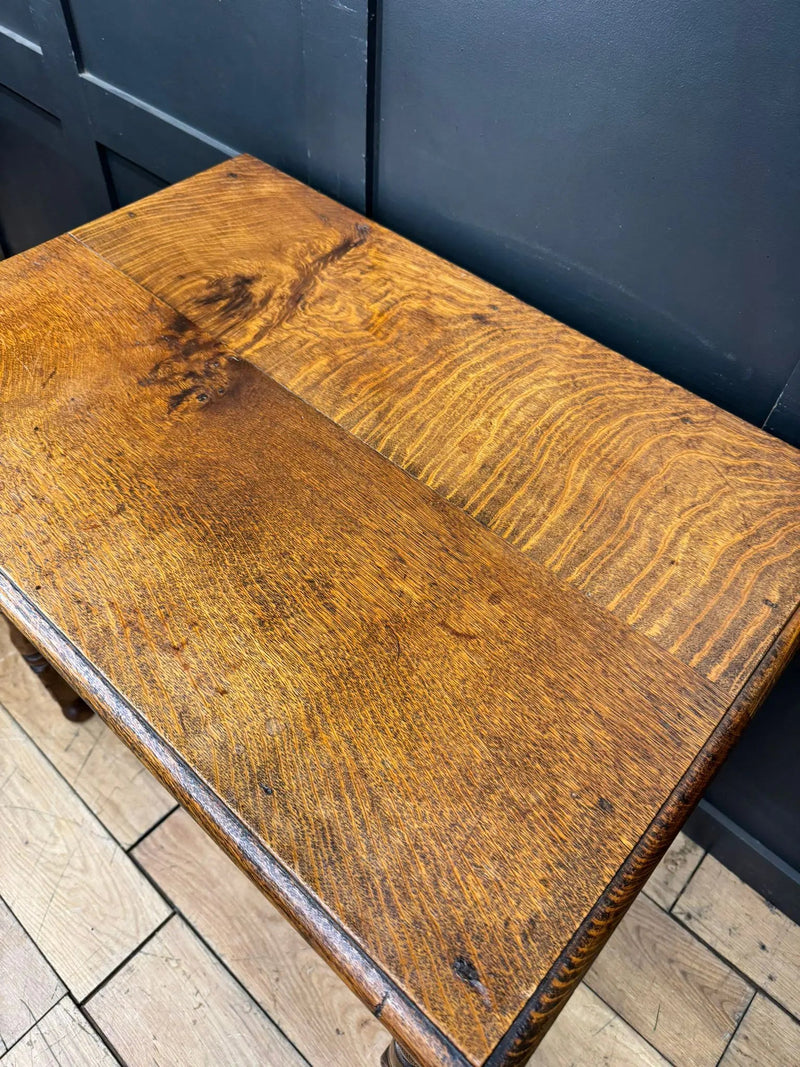 Antique Carved Oak Side Table with Drawer / Occasional Lamp Hall Table