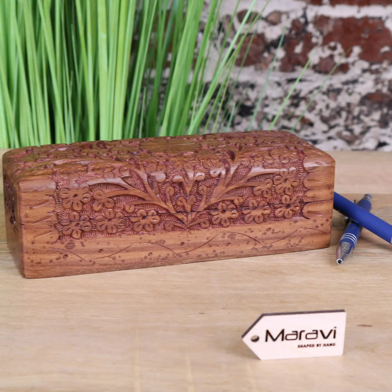 Daipur Sheesham Wood Pen Box Hand Carved