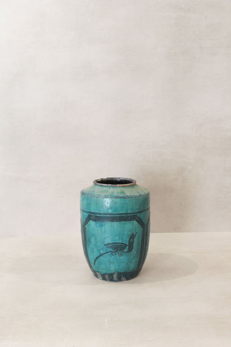 Vintage Emerald Green Pot - No 9