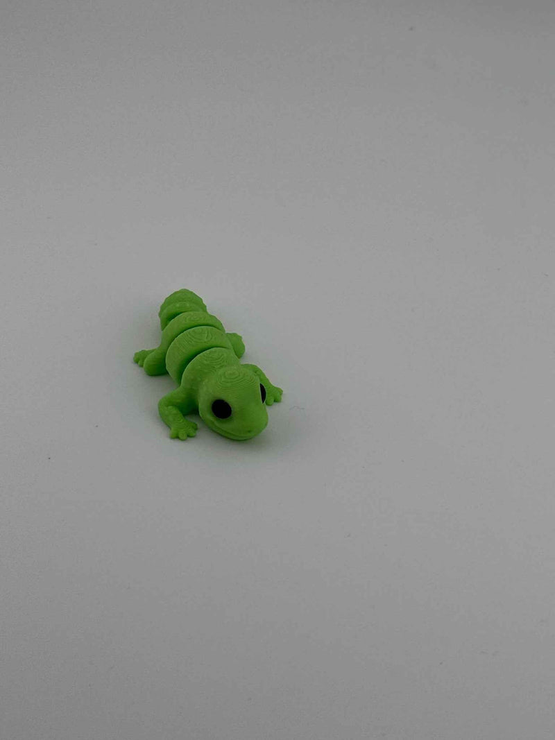 Leopard Gecko Fidget - The desert's cutest crawler