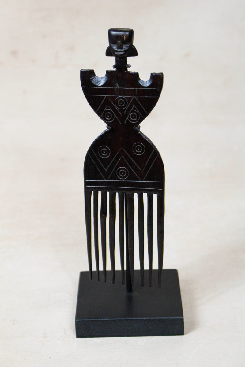 West African Carved Comb 240.2
