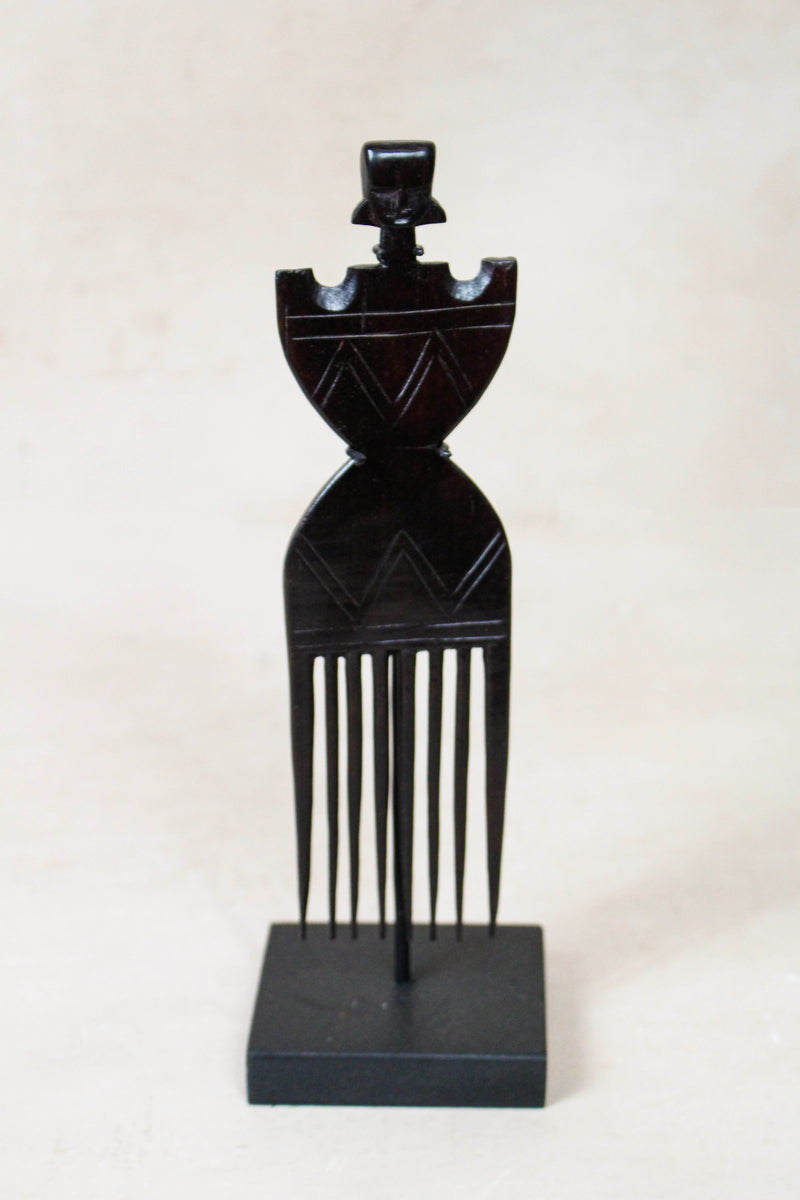 West African Carved Comb 240.3