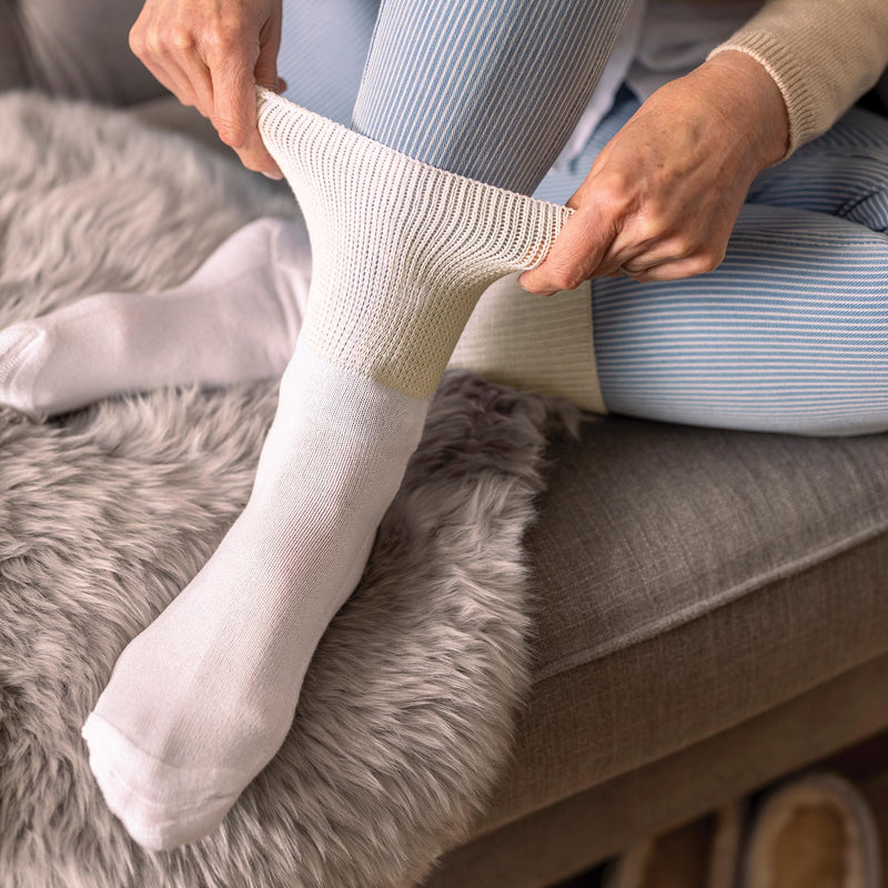 3 Pack Extra Wide Cotton Diabetic Socks for Swollen Legs