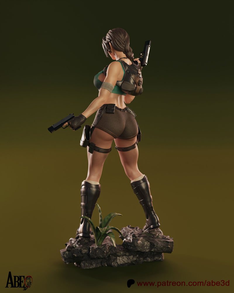 Laura Croft Tomb Raider Figurine