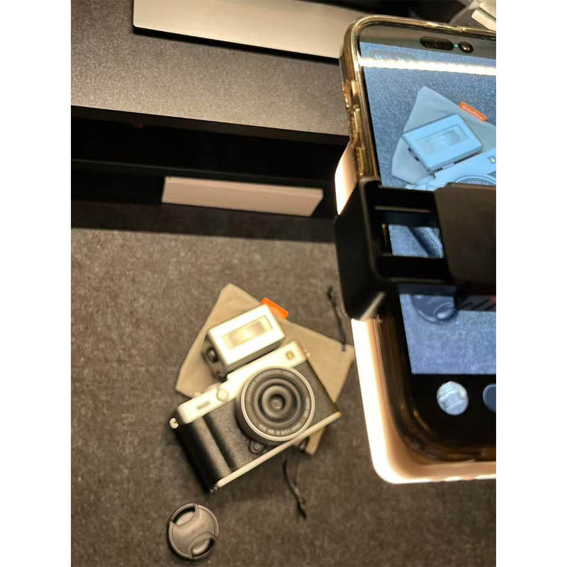 MA5R Magnetic Full-Colour RGB Light Manel With Wireless Charging (White)
