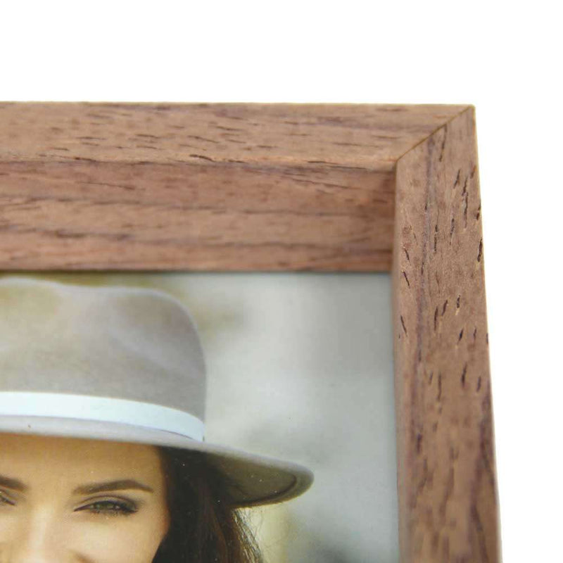 ZEP Zurigo MA Photo Frame - 8x10 inch - Brown Wood - Hands and Stands