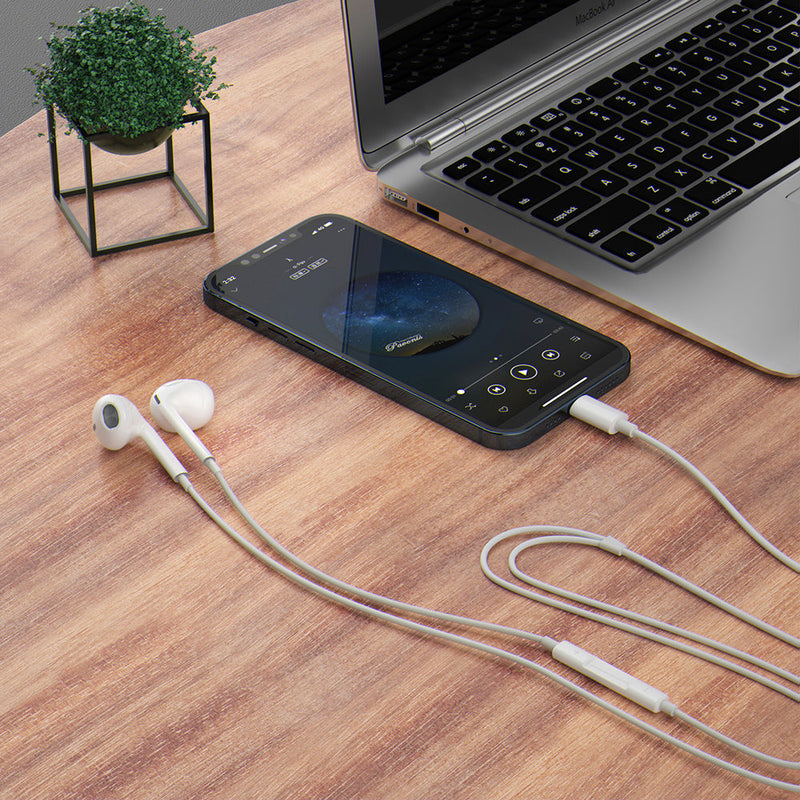 Maplin Hybrid Wired Lightning Earbuds with Hands Free Calling & Volume Button - White