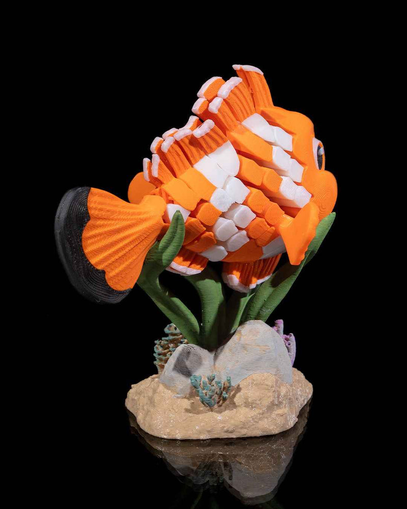 Flexi Nestor, The clownfish fidget articulated fish with stand