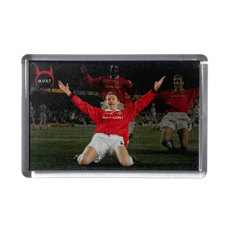 Ole Gunnar Solskjaer 1999 ECL Final "Knee Slide" Fridge Magnet